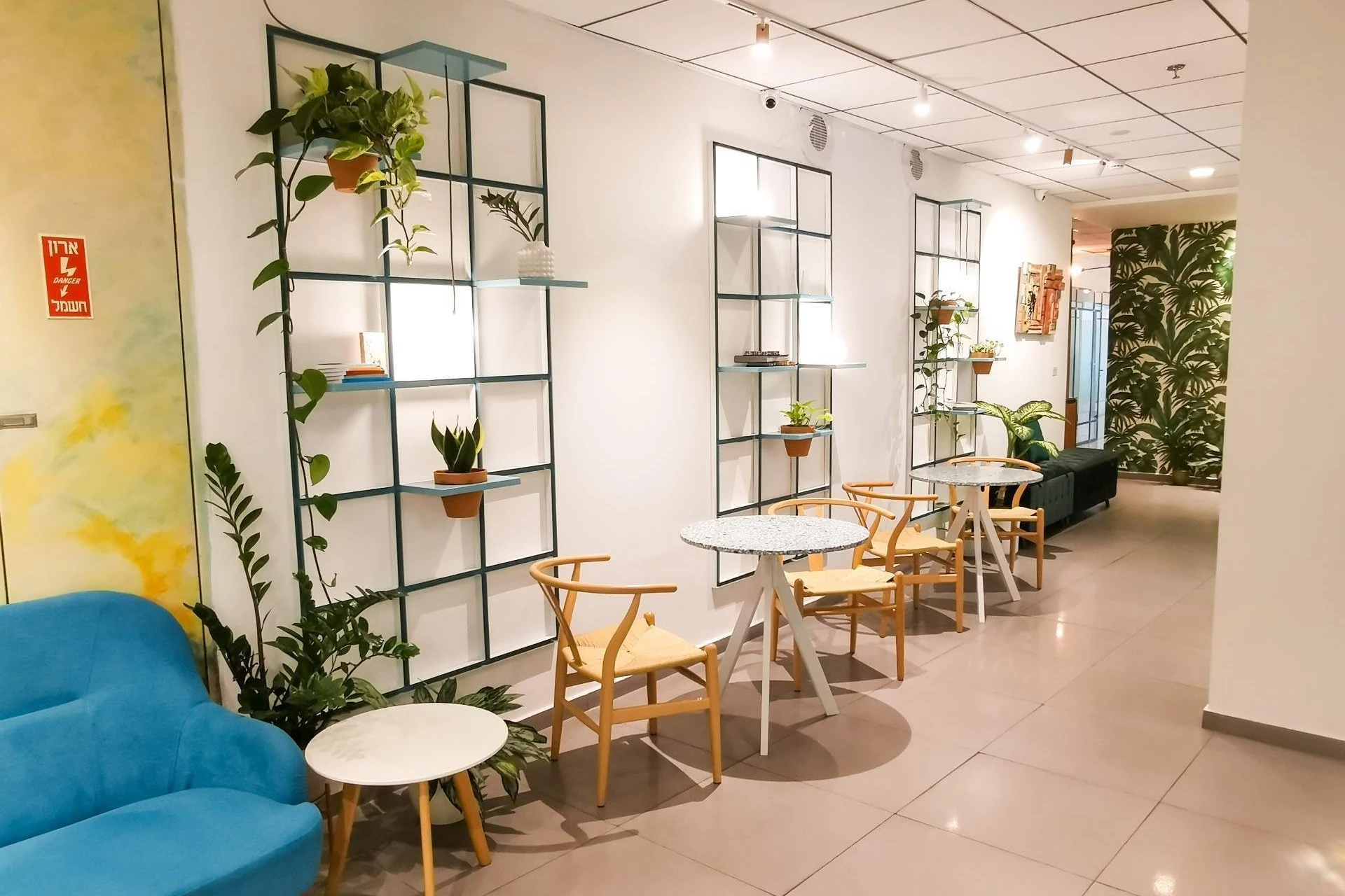 מתחם עבודה AT-WORK 